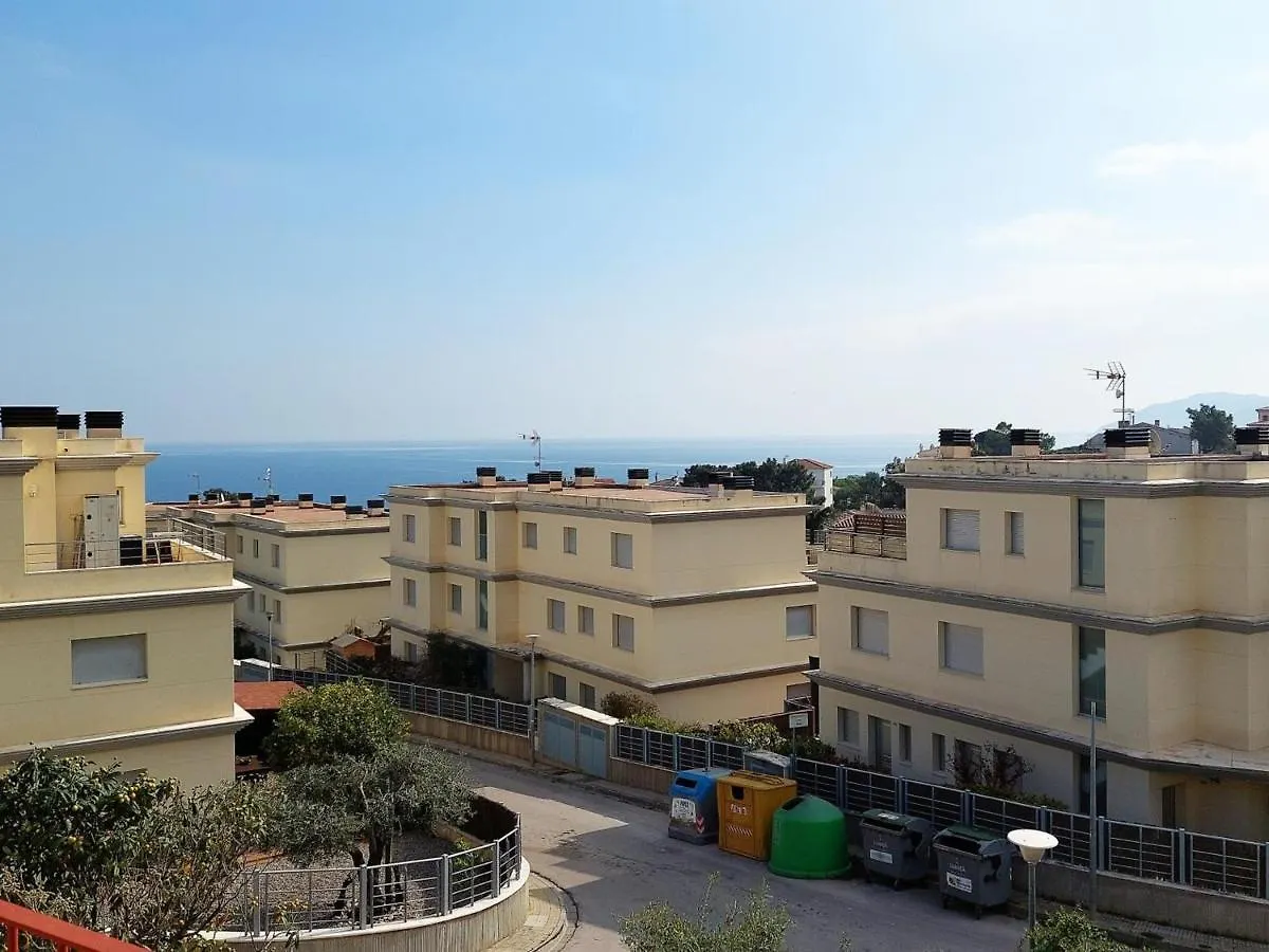 Comodo Apartamento Familiar Cerca De La Playa Con Parking, Aire Acondicionado Y Mascotas Aceptadas - Es-170-82 Llanca